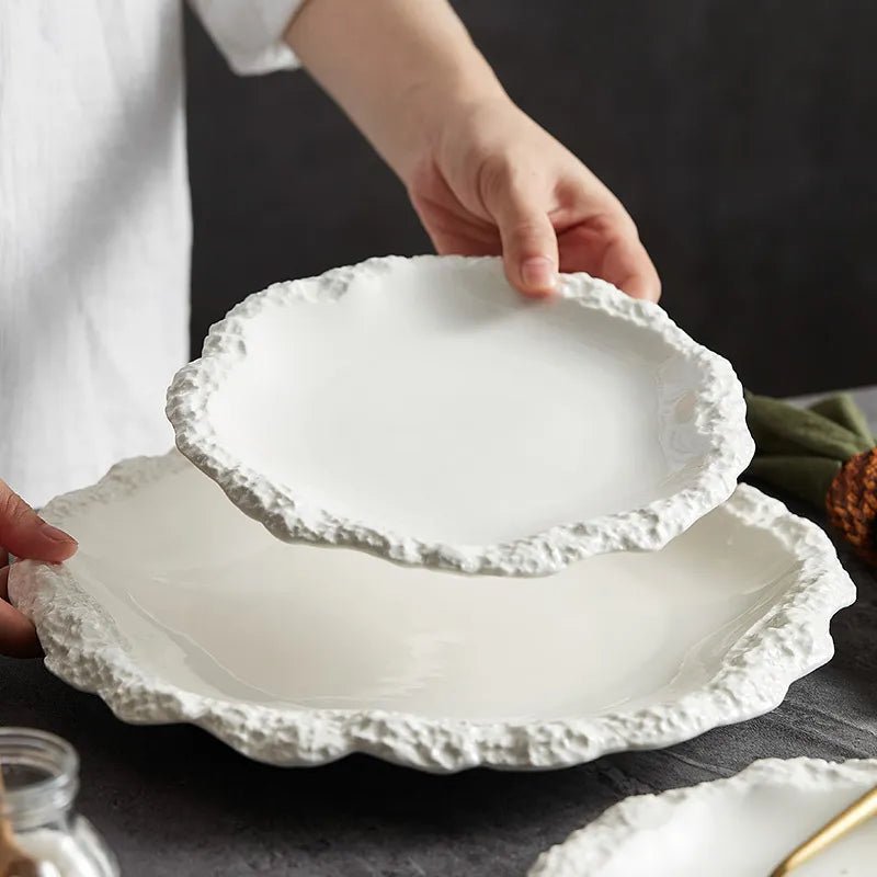 Rock Pattern Edged Ceramic Serving Plate for Stylish Dining