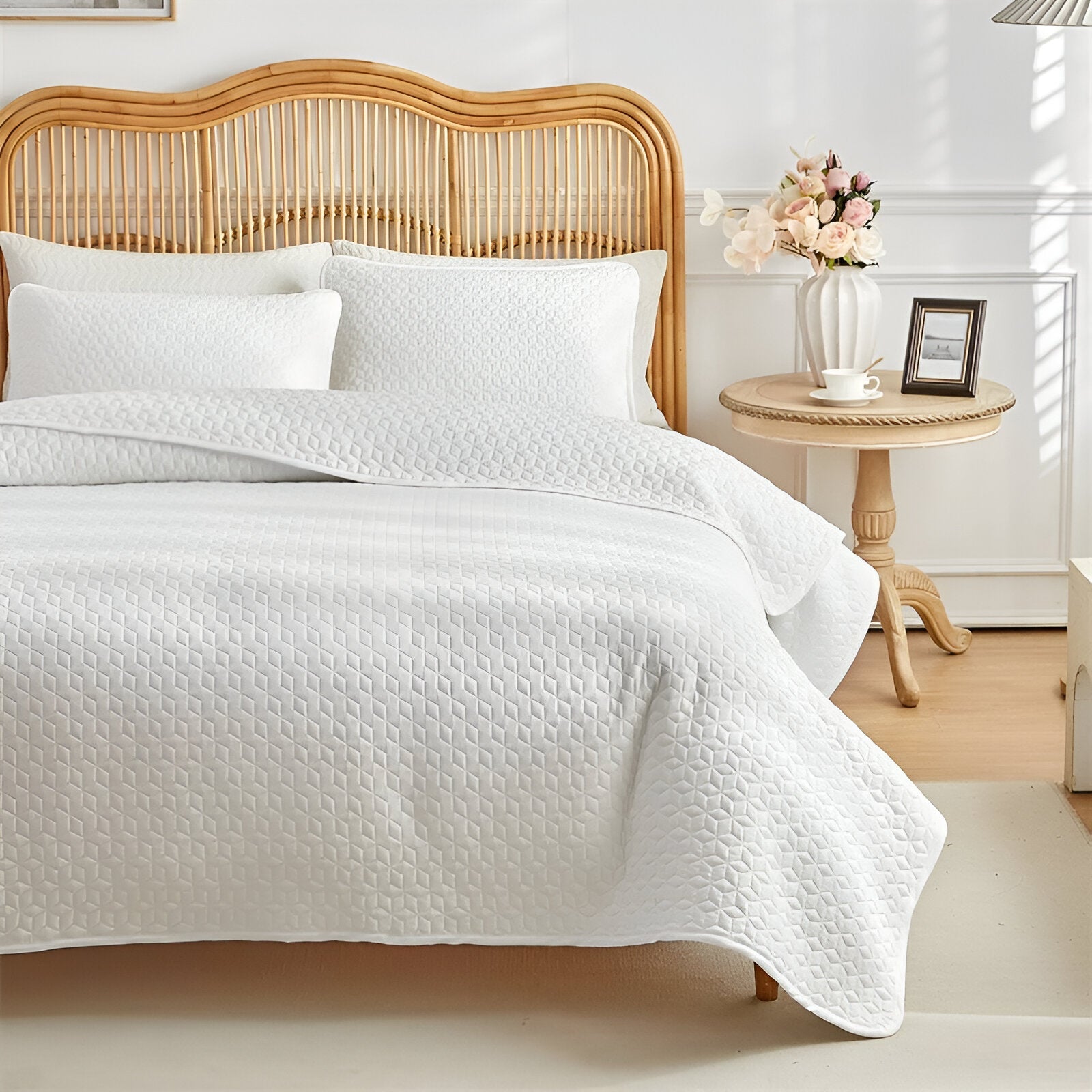 3-Piece Solid Color Quilted Bedspread Set for Cozy Elegance